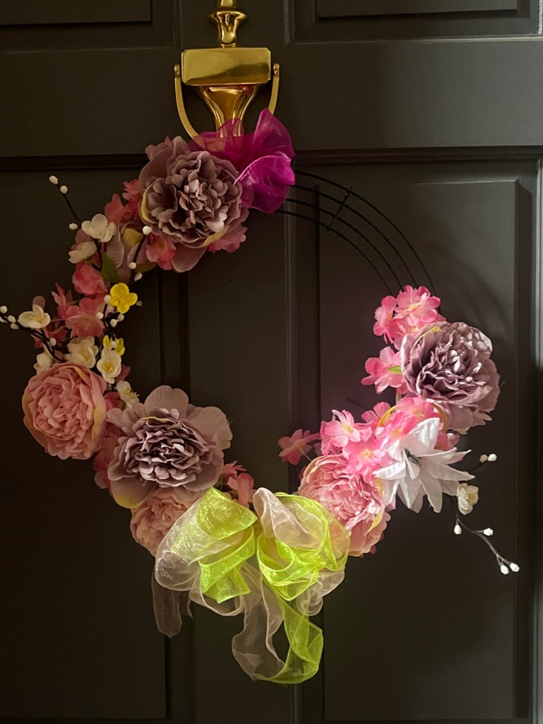 Summer Wreath Bouquet